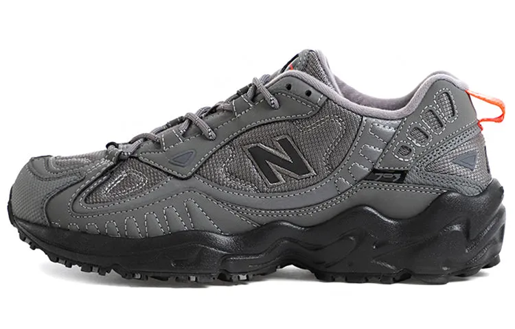 Men's outdoor shoes New Balance NB 703